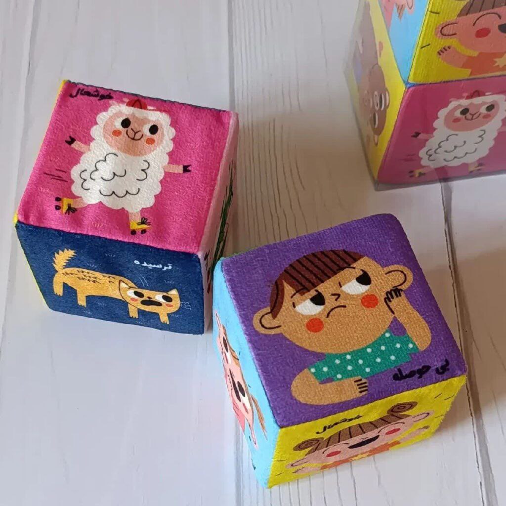 مکعب ابری احساسات