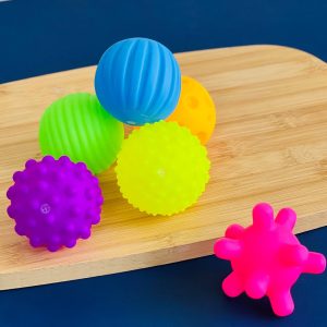 توپ حسی سیلیکونی سوتکی(۶عددی) +6ماه